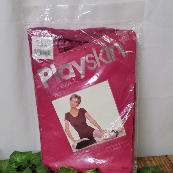 Danskin. Vintage Playskin Leotard. Woodrose. Size Medium. NWT - Picture 1 of 5